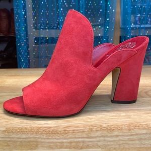 Vince Camuto Gerty Peep Toe Mules